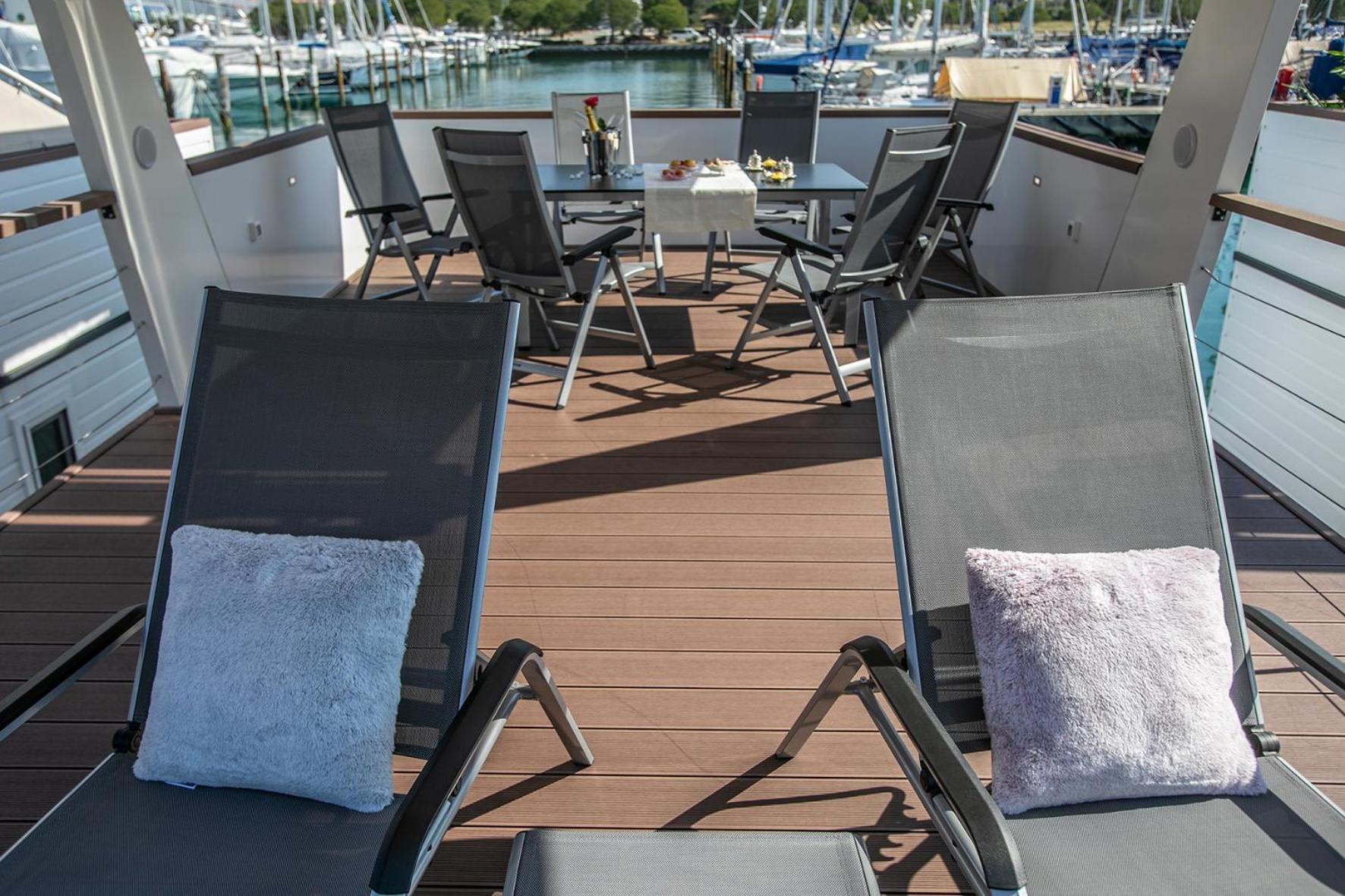 Floating Sea House Principessa Portorose